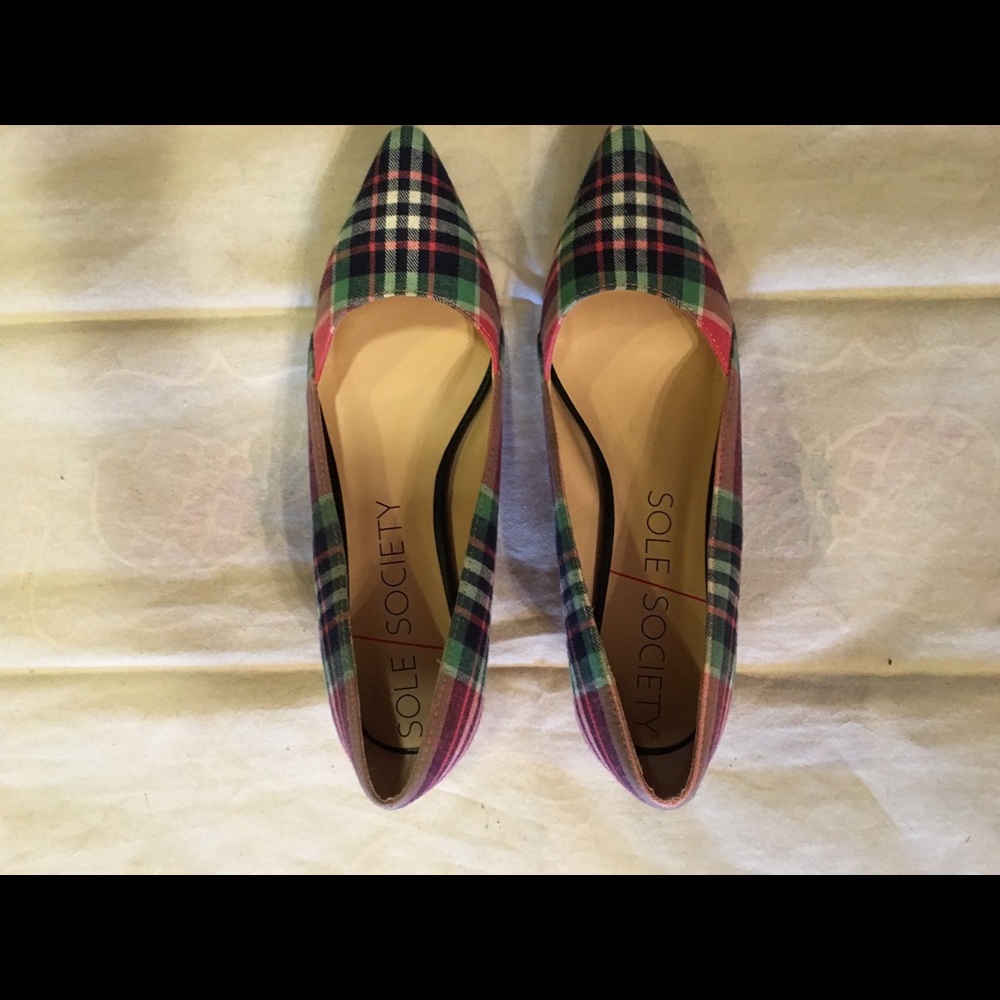 Sole Society pumps